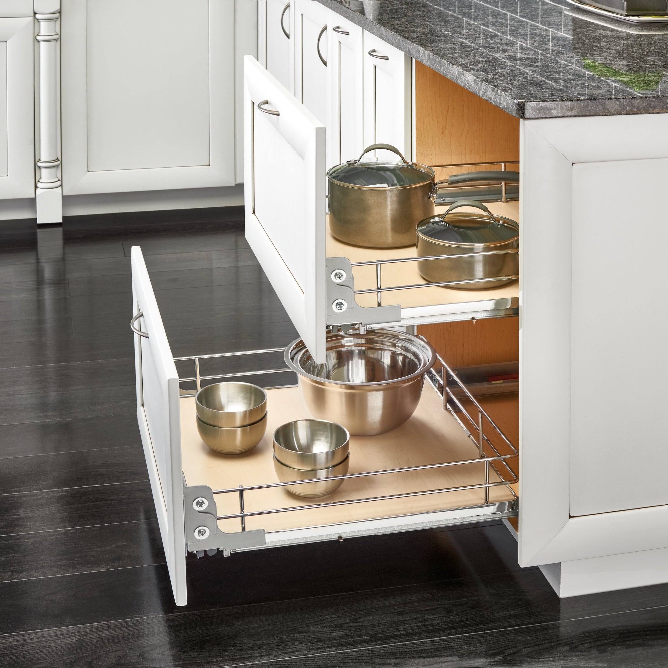 Gray Solid Bottom Chrome Wire Frame Contemporary Single Pullout Basket w/ BLUMOTION Soft-Close for 15" Base