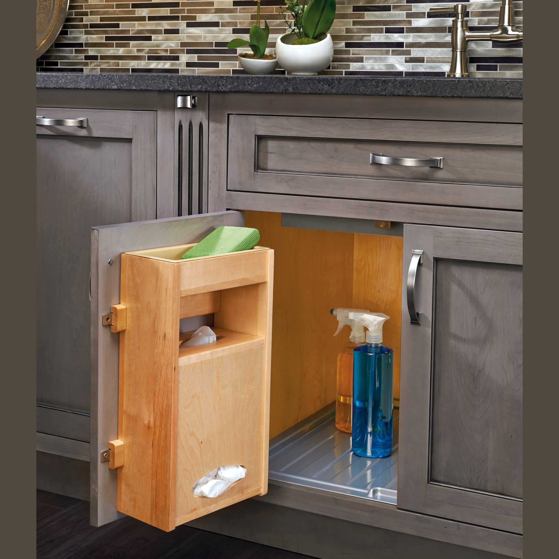 REV-A-SHELF 4SPBD Series Door-Mount Plastic Bag Holder