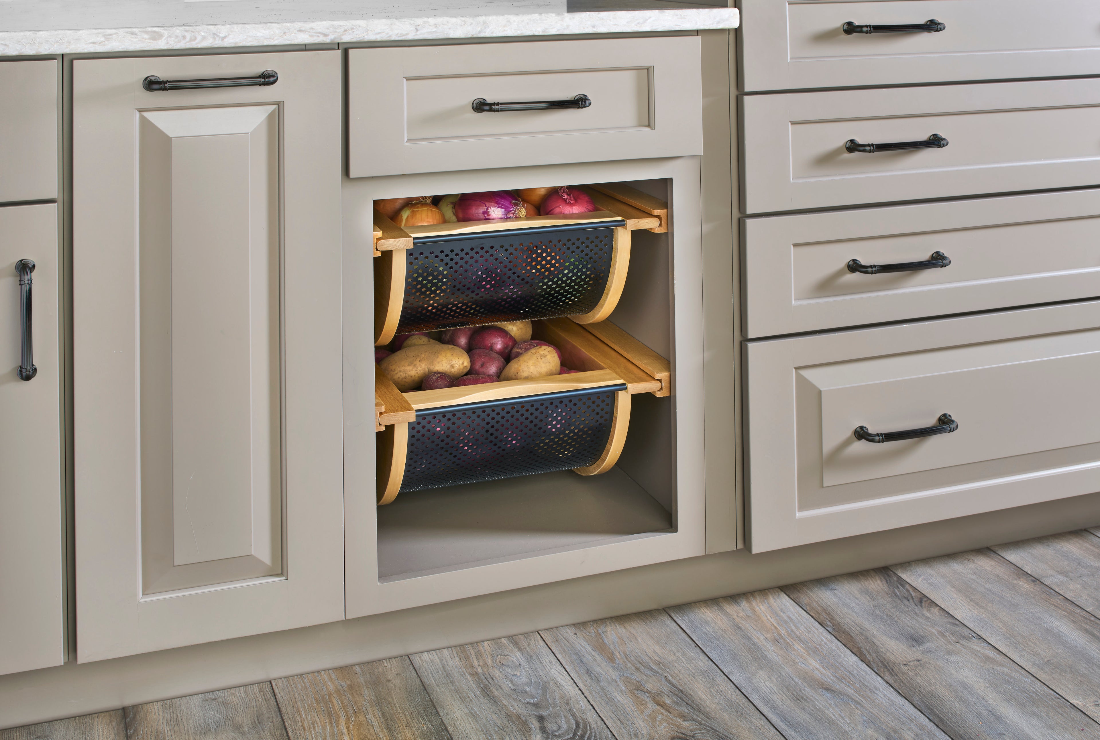 Natural Maple/Black Produce Basket for 18” Base Cabinets