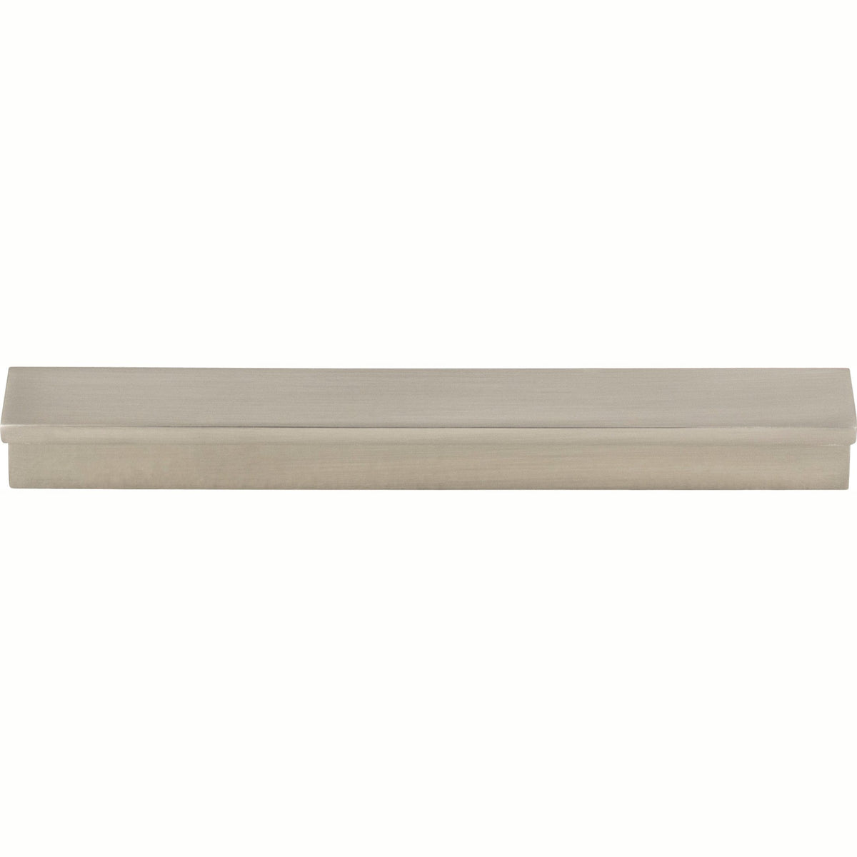Minetta 5 1/16" Center to Center Finger Pull