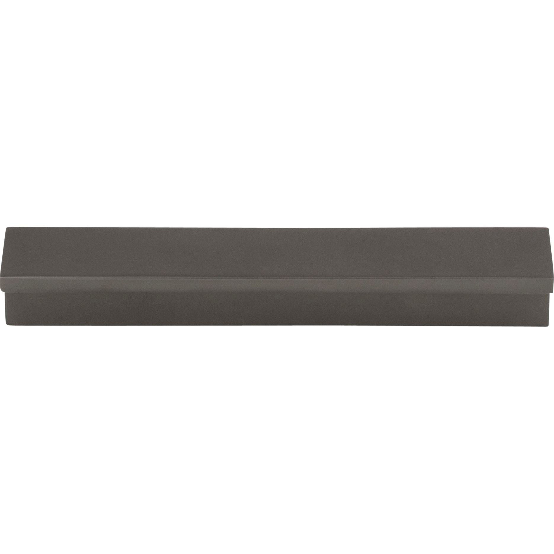 Minetta 3 3/4" Center to Center Finger Pull