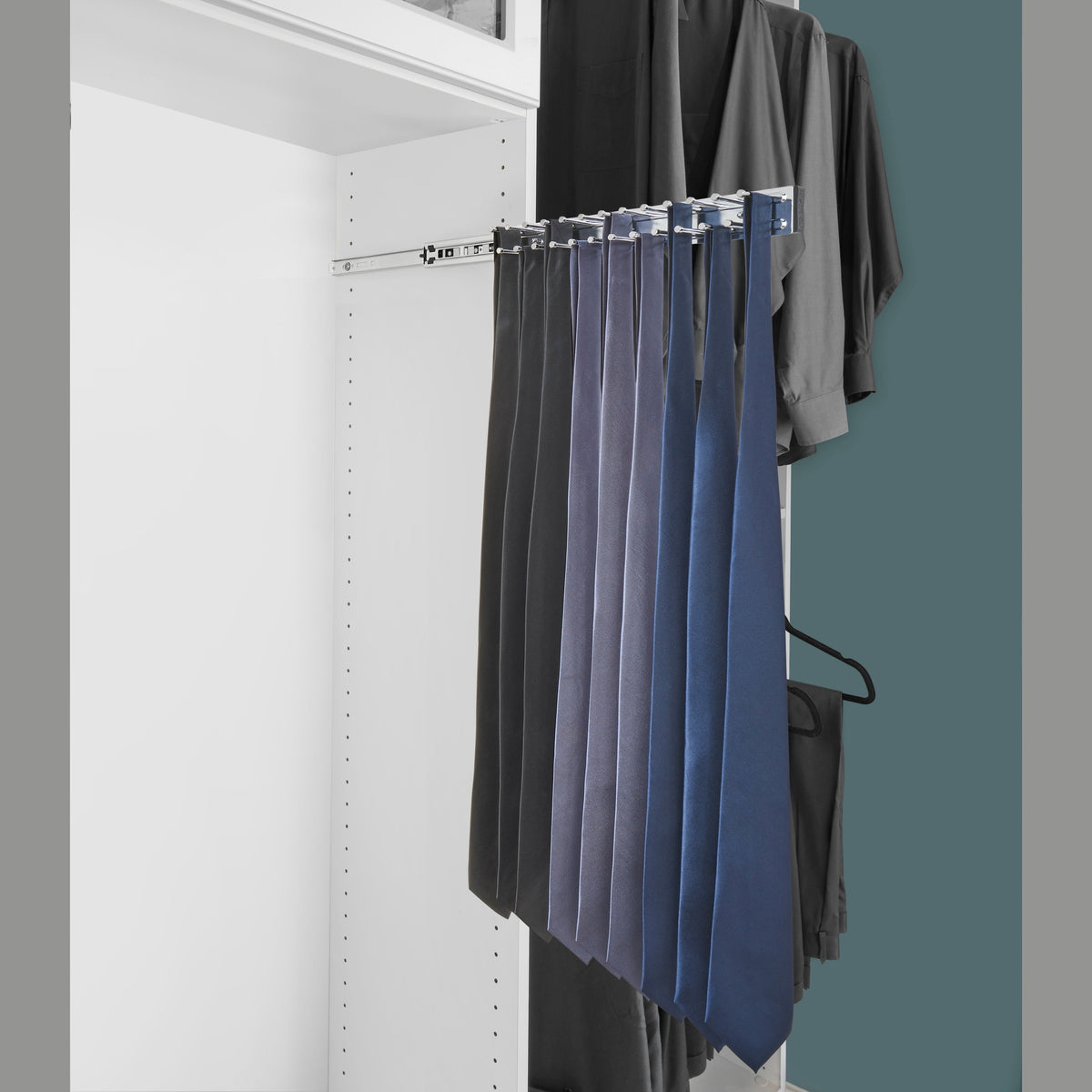 14" Chrome Pullout Side Mount Tie Rack