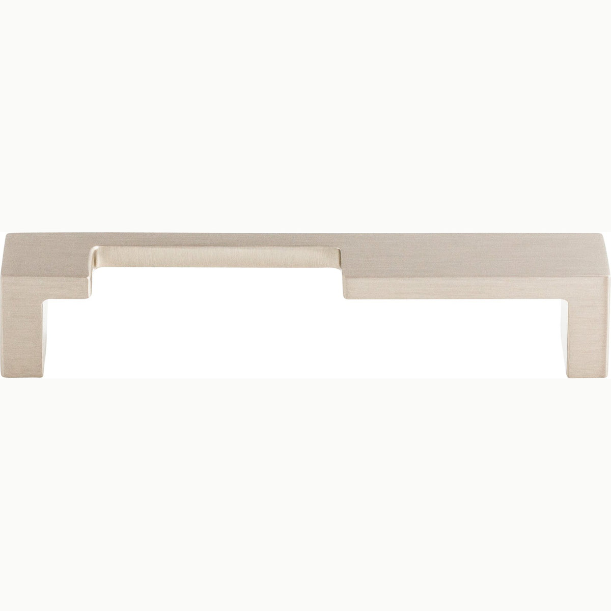Modern Metro Notch Pull A 5" Center to Center Bar Pull